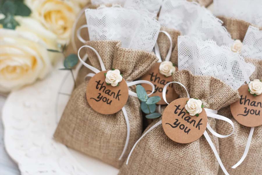feature_mua quà tặn sếp