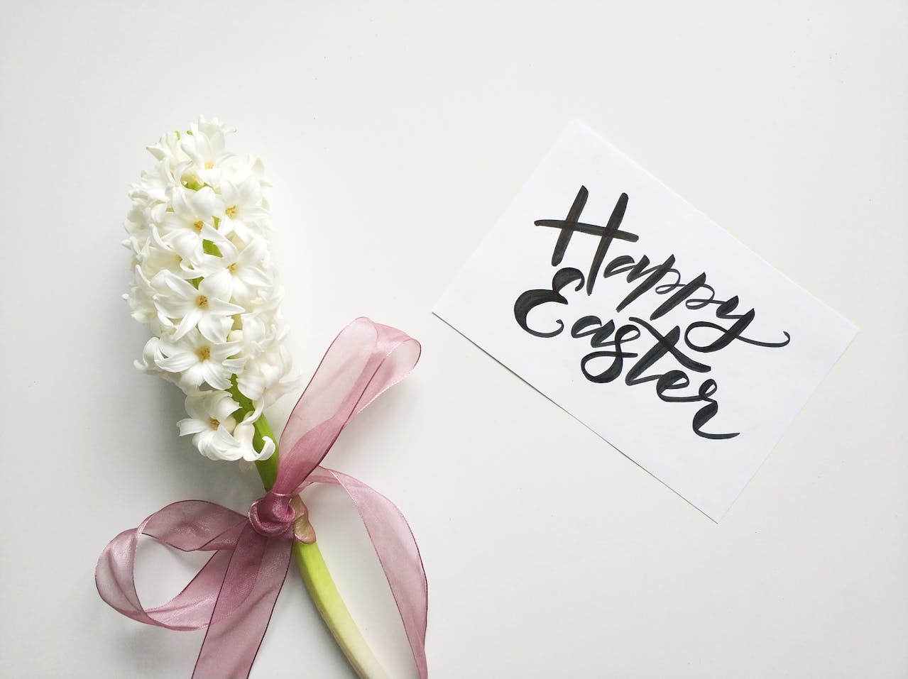 Thiệp Happy Easter với lời chúc Phục Sinh