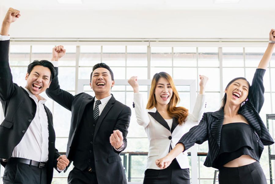quà tặng đội sales giữa năm giúp tạo động lực hiệu quả