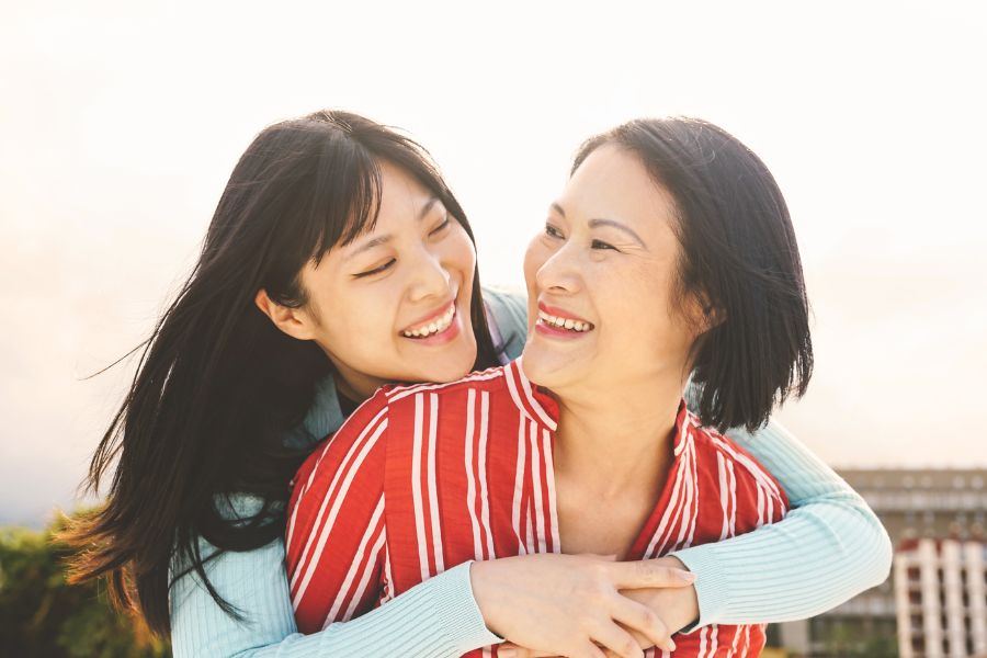 lang nghe nhieu hon sinh nhat me