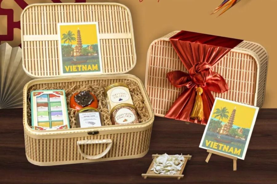 Quà Việt Nam cho người nước ngoài dịp Tết & Trung Thu