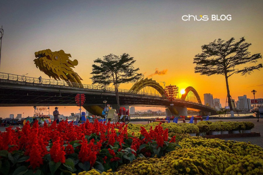 qua-luu-niem-da-nang-cho-khach-quoc-te-noi-tinh-yeu-va-nghe-thuat-hoa-quyen