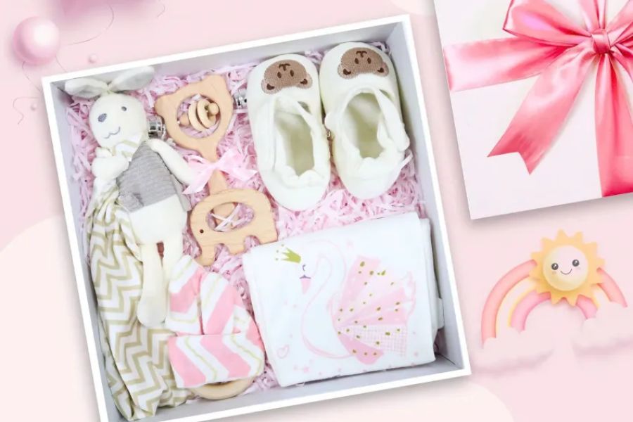 1st Birthday Gifts: Meaningful & Safe Ideas For Baby