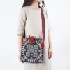túi thổ cẩm vuông đeo chéo, nghệ thuật batik tct33, túi vuông cổ điển, hoa văn vẽ tay, độ bền cao, đứng dáng khi đeo