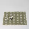 khăn ăn linen tua rua, chất liệu vải linen mềm nhẹ, dễ dàng vệ sinh, không bị phai màu sau khi giặc, trang trí bàn ăn