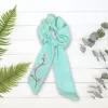 dây cột tóc linen nơ dài thêu thủ công, chất liệu linen mềm mại, thiết kế điệu đà và nữ tính, điểm nhấn duyên dáng cho mái tóc