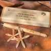 bút gỗ phong khắc tên kèm hộp, thiết kế ấn tượng, sự tỉ mỉ trong từng chi tiết, phù hợp với nhiều nhu cầu sử dụng, chế tác tinh xảo
