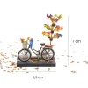 Xe Chong Chóng Nam Châm Hít Tủ Lạnh thuộc bộ sưu tập xe đẩy hàng rong Việt Nam được thực hiện thủ công tinh xảo, hứa hẹn sẽ là món quà Việt Nam cực kì ấn tượng