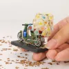 Nam châm tủ lạnh Xe Bán Cá Cảnh, một phần của BST Xe Đẩy Hàng Rong Sài Gòn, là món quà lưu niệm Việt Nam độc đáo, mô hình thủ công tỉ mỉ từng chi tiết
