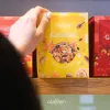 Ngũ Cốc Dinh Dưỡng Vị Truyền Thống, hộp 10 gói, mang đến cuộc sống tiện lợi và khỏe mạnh với ngũ cốc ăn sáng đầy hạt dinh dưỡng nguyên chất, là món quà tặng sức khỏe tuyệt vời cho bạn và người thân