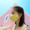 Khẩu Trang Thêu Tay Hoa Hồng với vẻ đẹp cổ điển đầy cảm hứng, được làm từ vải linen 3 lớp, quai đeo có thể điều chỉnh, là một lựa chọn khẩu trang thân thiện với môi trường.