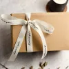The Scented Candle Gift Box With Ribbon is a romantic birthday gift designed to captivate all senses, featuring a luxurious blend of natural essential oils and wax—the perfect gift for her.