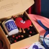 Set Quà Tặng Valentine Nến Thơm Và Móc Khóa Cho Bạn Trai - hộp quà Valentine đầy ý nghĩa, giúp bạn trao chàng những lời tri ân lãng mạn và gửi gắm yêu thương trọn vẹn, hoàn hảo làm quà cho bạn trai.