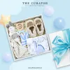 Hộp Quà "Baby Boy, Welcome To The World" – yêu thương nhóc tì qua từng khoảnh khắc với set quà cho bé trai, gồm đồ chơi và quần áo mềm mại, trở thành món quà ý nghĩa cho trẻ sơ sinh
