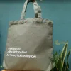 Túi Tote In Chữ Theo Yêu Cầu - cách tuyệt vời để định nghĩa chính bạn, biến chiếc túi tote cá nhân hóa thành một món túi xách độc đáo, đồng thời là quà tặng cá nhân hóa ý nghĩa cho những dịp đặc biệt như quà sinh nhật.
