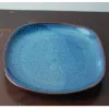 Đĩa Vuông Ảo Gốm Bát Tràng Hỏa Biến với đường nét uyển chuyển, sang trọng, là lựa chọn hoàn hảo cho nhà hàng, đĩa ăn gia đình lẫn quà lưu niệm.