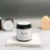 Set Quà Tặng Nến Thơm Hương Cà Phê, với nến thơm hũ thủy tinh và hộp quà kèm hoa sáp, là món quà sinh nhật tinh tế, giúp gửi trao phút giây đầy năng lượng và sự thư giãn cho người nhận.