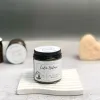 Set Quà Tặng Nến Thơm Hương Cà Phê, với nến thơm hũ thủy tinh và hộp quà kèm hoa sáp, là món quà sinh nhật tinh tế, giúp gửi trao phút giây đầy năng lượng và sự thư giãn cho người nhận.
