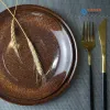 Đĩa Tròn Men Nâu Tuyết Hỏa Biến không chỉ là đĩa gốm Bát Tràng cao cấp, mà còn mang đến trải nghiệm bữa ăn thanh lịch, thu hút với gốm hỏa biến độc đáo, phù hợp để trang trí nhà cửa hoặc làm quà lưu niệm tinh tế.