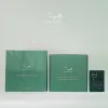 Tranh Sen Bình An kích thước 25 x 25cm là bức tranh hoa giấy thủ công tinh tế, có thể in chữ theo yêu cầu, nhẹ nhàng tô điểm không gian sống và trở thành món quà tân gia hay quà lưu niệm đầy ý nghĩa.