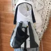 Túi bucket sọc từ jeans tái chế với nghệ thuật may vá tinh xảo, túi tái chế sang trọng dây rút độc đáo là phụ kiện thời trang và quà sinh nhật độc đáo