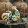Tượng gốm gà ngũ sắc – tượng gà bằng gốm nghệ thuật mang vượng khí cho không gian sống, tượng sành trang trí nhà, quà tân gia và quà lưu niệm Việt Nam ý nghĩa.