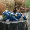 Tượng heo hoan hỉ gốm sứ mang vẻ vui tươi hớn hở đáng yêu, được chế tác từ nghệ thuật gốm truyền thống, vừa là món đồ trang trí nhà cửa tinh tế, vừa là quà lưu niệm đặc trưng của Việt Nam và món quà tặng phong thủy mang lại may mắn.