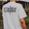 The "Destroy Monday" cotton T-shirt combines creativity and comfort, making it perfect for bold spirits, travel groups, birthdays, or as a unique Vietnamese souvenir.