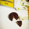 Hộp quà bánh Trung Thu socola và lồng đèn món quà thắp sáng ký ức tuổi thơ, bánh Trung Thu cao cấp quà biếu tặng doanh nghiệp Trung Thu
