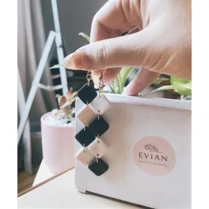 hoa tai đất sét “ying yang dangle”, phong cách boho, chi tiết hình thoi, màu sắc cổ điển, tôn lên vẻ đẹp thanh thoát