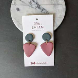 “lilian” round mixed triangle clay earrings, featuring sweet and elegant pastel tones, with a playful and personal style