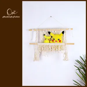hanging stuffed animal shelf, eye-catching handwoven design, compact design, neatly store teddy bears, easy to hang