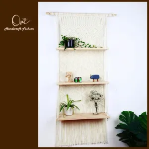 kệ treo tường macrame ba tầng, khung gỗ thông bền bỉ, thiết kế tinh tế, sắp xếp vật dụng gọn gàng, tiết kiệm không gian, trang trí nhà cửa