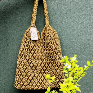 macrame bag with knotted handle, handmade bag, unique accessory for daily outfits, spacious bag shape, can hold many items