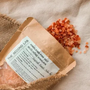 muối tắm himalaya tẩy da chết dịu nhẹ, giàu dưỡng chất, chiết xuất từ muối hồng, giữ da đủ ẩm căng mịn, việt nam, thị comestics, chus