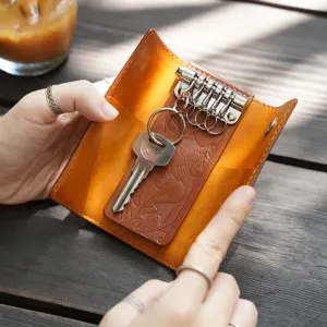 ví móc khóa da dạng gập, màu sắc và chất liệu da đa dạng, phong cách cổ điển và bụi bặm, nút cài chắc chắn, thủ công, thanhsimone, chus