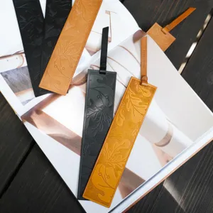 leather bookmark, various colors and leather material, premium quality, meticulous stitching, classic design, high durability, elegant gift
