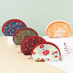 ví hến cotton ramis, ví may thủ công, phong cách nữ tính, chất vải cotton hàn mịn mát, hoạ tiết bắt mắt, ví bền đẹp, thủ công, tomato handmade, chus