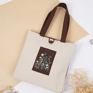 túi tote chần tăm thêu tay wynajem, màu nâu trầm nhã nhặn, phong cách cổ điển tinh tế, họa tiết hoa cỏ thêu tay, thiết kế, crochet studio, chus
