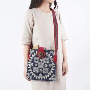 square brocade crossbody bag, h'mong batik fabric tct33, classic square bag, hand-drawn patterns, high durability