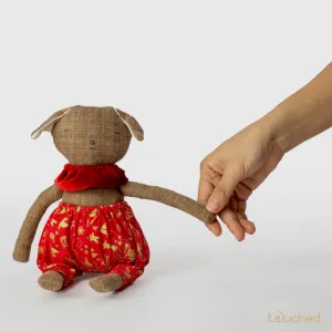 búp bê sữa, bạn cún hiền lành, vải gai dầu h’mông, quà tặng thêu tên độc đáo dành cho bé, mềm mại và an toàn, gai dầu hữu cơ, thủ công, handmade, touched.studio, chus