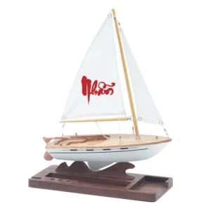 mô hình thuyền buồm lucky c300.t7, đế gỗ lim, sản phẩm thủ công tinh tế, trang trí đẳng cấp, quà tặng may mắn, quà tặng, cao cấp, trang trí, hahawave, chus
