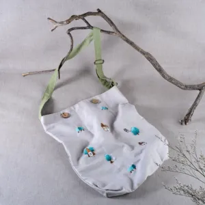 "túi tote thêu tay linen “home”, túi thiết kế tinh giản, hoa tiết nhỏ xinh, màu sắc trang nhã, phong cách nàng thơ
, thiết kế, tạp hóa ú, chus"