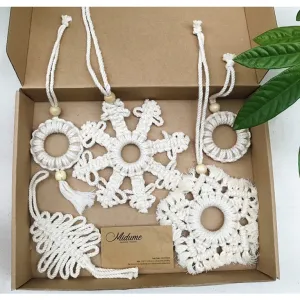 macrame small decoration, set of 5, intricately handcrafted, unique decorative accessories, durable cotton material