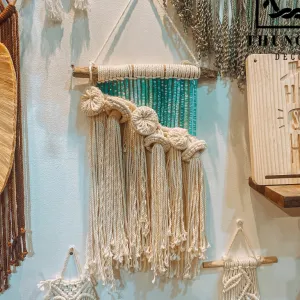 blue macrame wall hanging, pretty flower knots, high durability, interior decoration, impressive weaving technique