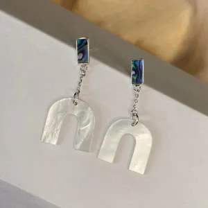 tides earrings, sea lover collection, inspired by the ocean, oval-shaped pendants, stylish and edgy beauty, suitable for various outfits