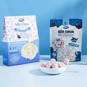 blueberry flavored freeze dried yogurt cubes, dried blueberry yogurt, cold-dried yogurt, yogurt tablet candy, super tasty yogurt candy
