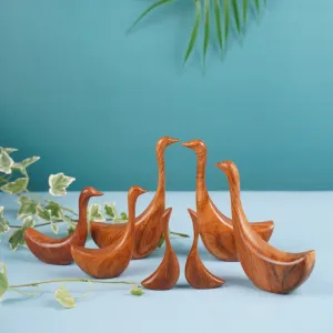 wooden swan, crafted from recycled wood, various sizes available, symbolizes loyalty, perfect for a blissful married life