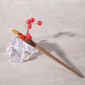 orange and star resin and wooden hair stick, feminine dried flower patterns, exquisite handcrafted design, elegant style, hair accessory