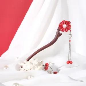 red flower dangle wooden hair stick, striking red flower patterns, sturdy wood material, elegant and refined style